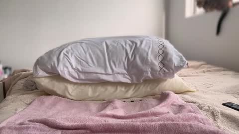 Amy No penetration Virgiin giirl online show from 10, 11, 2025