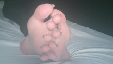 Viv West online show from 21, 2, 2025