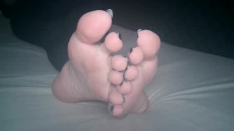 Viv West online show from 15, 12, 2025