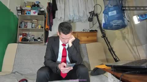 Snapshot of telepaticman chatting on 14, 2, 2025 Virg Lszl online show from 14, 2, 2025