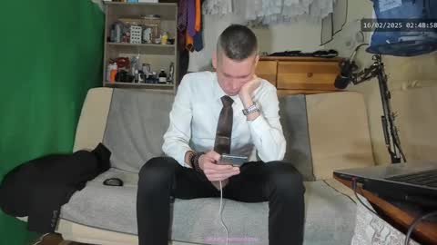 Snapshot of telepaticman chatting on 16, 2, 2025 Virg Lszl online show from 16, 2, 2025