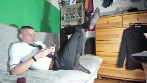 Snapshot of telepaticman chatting on 10, 3, 2025 Virg Lszl online show from 10, 3, 2025