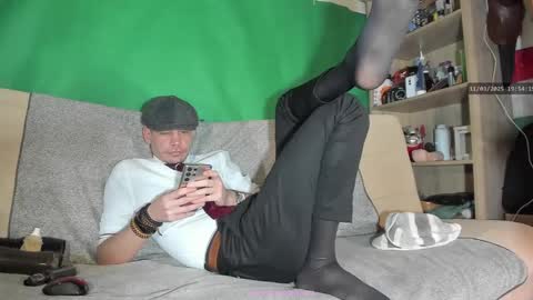 Snapshot of telepaticman chatting on 11, 3, 2025 Virg Lszl online show from 11, 3, 2025