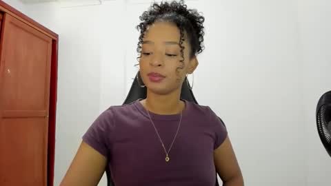 Snapshot of teles10 chatting on 16, 9, 2025 Teles2023 online show from 16, 9, 2025