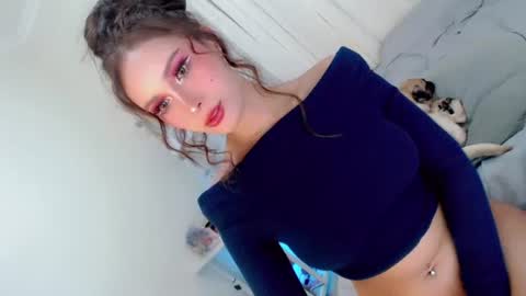 EVA GLASSCOTT online show from 8, 9, 2025