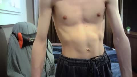 Snapshot of temptvelvet chatting on 13, 11, 2025 temptvelvet online show from 13, 11, 2025