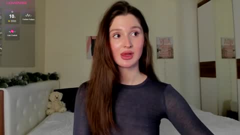 Snapshot of tender_babyy chatting on 8, 1, 2025 Sexy girl Li online show from 8, 1, 2025