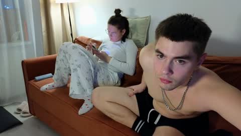 Amanda and Kenny online show from 3, 2, 2025