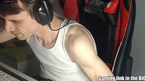 Snapshot of teninchty chatting on 13, 12, 2024 Ty online show from 13, 12, 2024