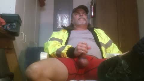 Snapshot of tennredneck chatting on 26, 2, 2025 Tennredneck online show from 26, 2, 2025