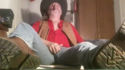 Snapshot of tennredneck chatting on 10, 3, 2025 Tennredneck online show from 10, 3, 2025