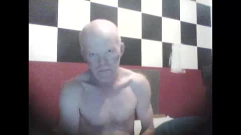 Snapshot of terdy2366 chatting on 15, 11, 2025 terdy2366 online show from 15, 11, 2025
