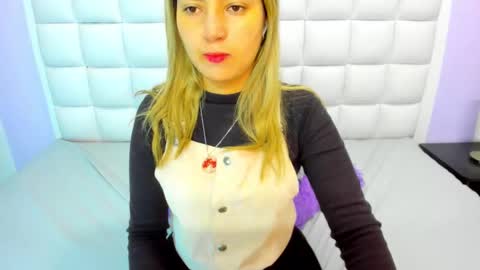 Snapshot of teresasroom_ chatting on 1, 11, 2025 Teresa online show from 1, 11, 2025