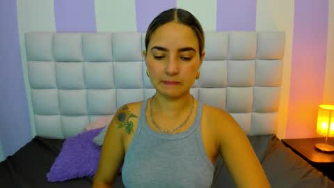 Snapshot of teresasroom_ chatting on 6, 11, 2025 Teresa online show from 6, 11, 2025