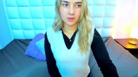 Snapshot of teresasroom_ chatting on 27, 11, 2025 Teresa online show from 27, 11, 2025