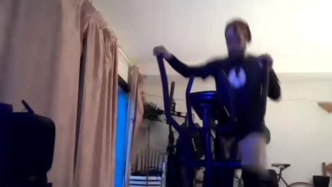 terre28 online show from 18, 10, 2025