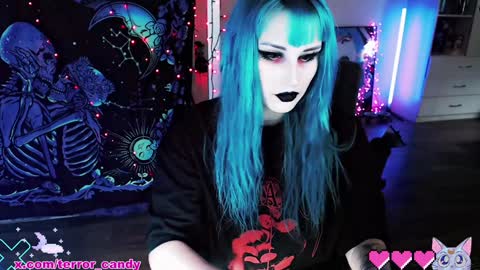 CRY BABY online show from 25, 1, 2025