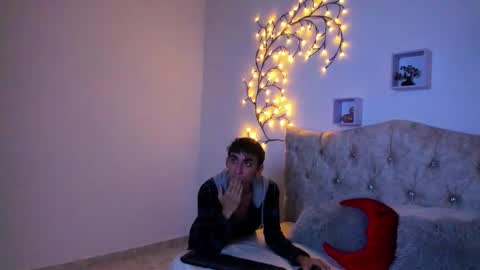 Snapshot of terrygrace chatting on 17, 11, 2025 terrygrace online show from 17, 11, 2025