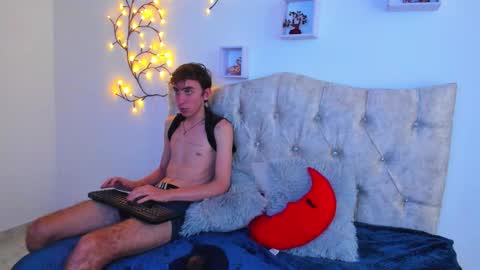 Snapshot of terrygrace chatting on 18, 11, 2025 terrygrace online show from 18, 11, 2025