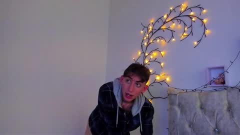 Snapshot of terrygrace chatting on 23, 11, 2025 terrygrace online show from 23, 11, 2025