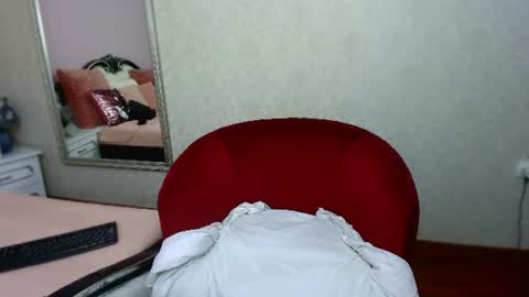 Snapshot of tessa_joy chatting on 11, 6, 2026 Tessa Joy online show from 11, 6, 2026