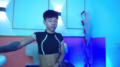 tessachains online show from 11, 11, 2025