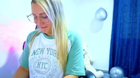 Tessy online show from 15, 10, 2025