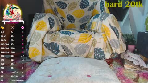 Snapshot of tessayleo_13 chatting on 28, 12, 2024 tessa y leo online show from 28, 12, 2024