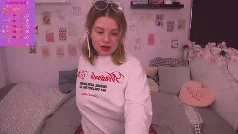 Snapshot of tesspleasure chatting on 2, 1, 2025 TESSA online show from 2, 1, 2025