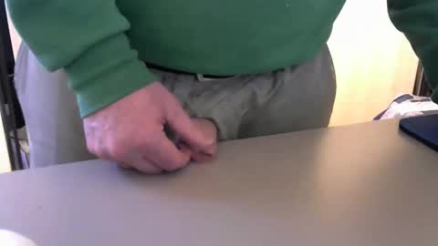 Test the Chat online show from 3, 12, 2025