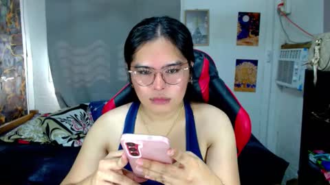 tgirlselena online show from 12, 2, 2026