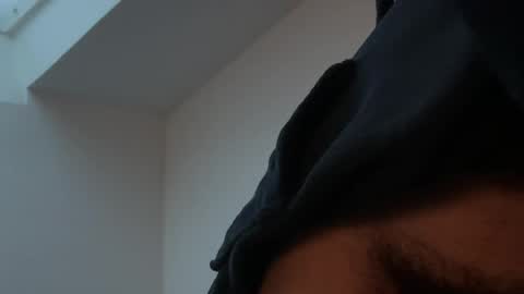 thadee__ online show from 7, 6, 2026