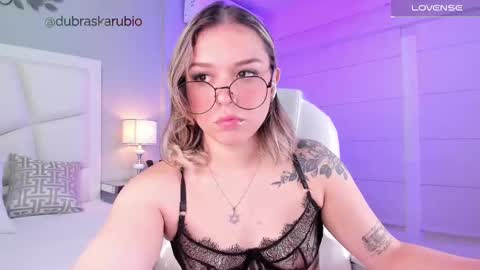 Thalia21 online show from 28, 2, 2025