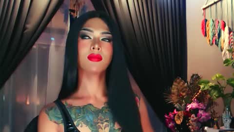 Thalia Saint online show from 18, 9, 2025