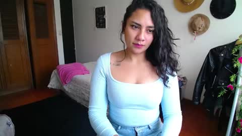    online show from 27, 1, 2025