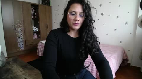    online show from 30, 3, 2026