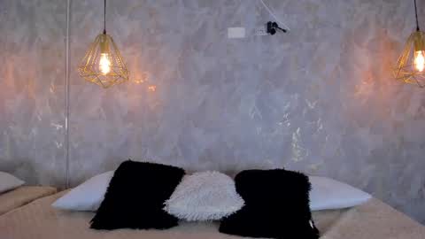Snapshot of thalira_angels chatting on 1, 7, 2026 THALIRA ANGELS online show from 1, 7, 2026