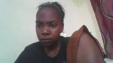 thalyra online show from 21, 4, 2026