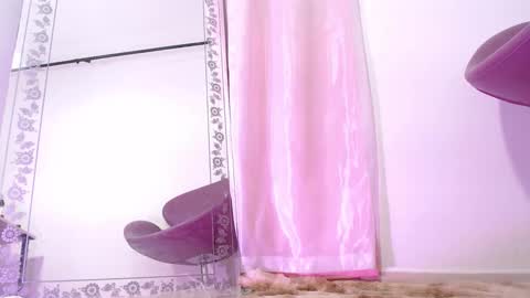   online show from 2, 12, 2025