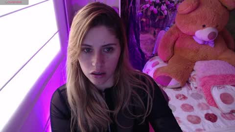   online show from 24, 3, 2026