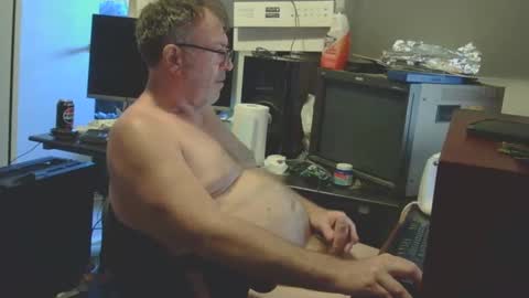 thang5545 online show from 28, 12, 2024