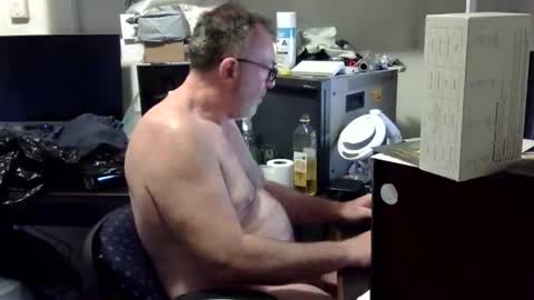 thang5545 online show from 10, 9, 2025