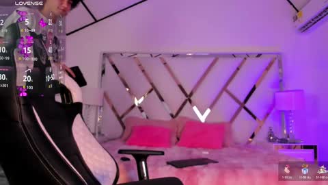 Snapshot of thanier_18 chatting on 30, 4, 2026 thanier_18 online show from 30, 4, 2026
