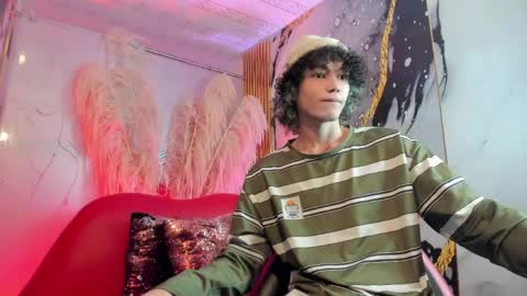 Snapshot of thanier_18 chatting on 2, 6, 2026 thanier_18 online show from 2, 6, 2026