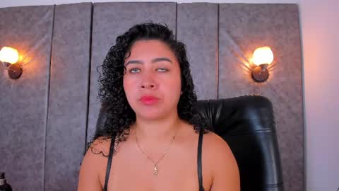 thara webstter online show from 8, 7, 2026