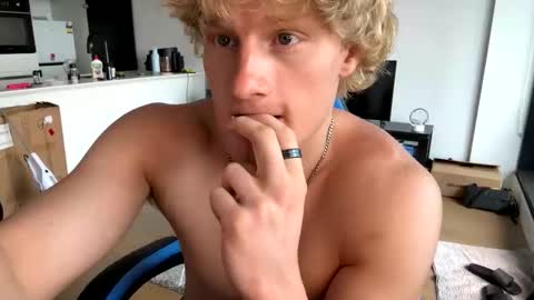 liammlust online show from 22, 2, 2026