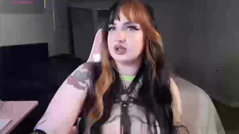 Thatwitch710 online show from 25, 3, 2026