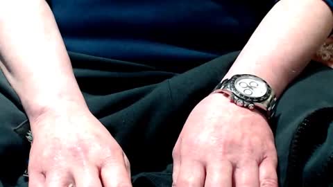 Snapshot of the1pocketrocket chatting on 5, 1, 2025 the1pocketrocket online show from 5, 1, 2025