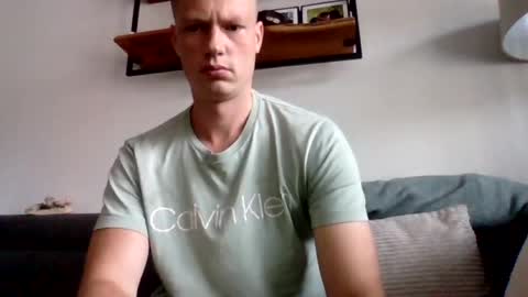 Dennis online show from 8, 7, 2026