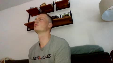 Dennis online show from 9, 7, 2026